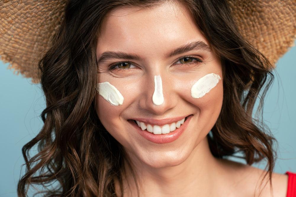 What is Tinted Sunscreen and Its Benefits? | Healthy Skin Lab